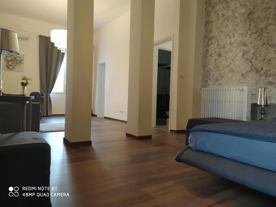 Home Experience บารี ภายนอก รูปภาพ